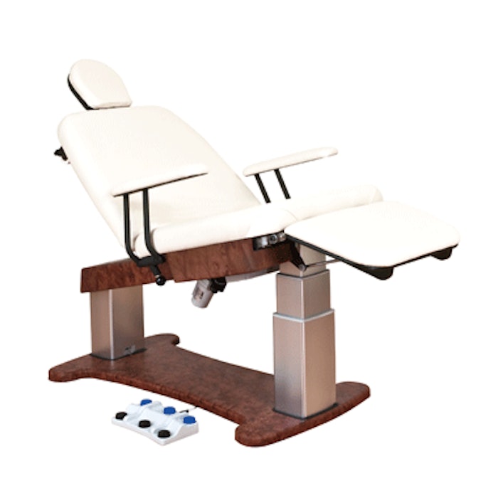 Oakworks 100 Series Treatment Chair