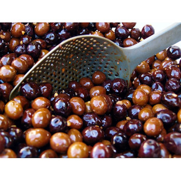 Mediterranean diet improves skin tone