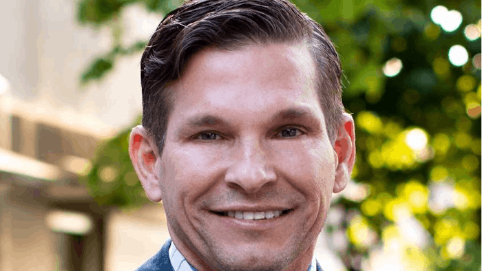 Dr Bradley Calobrace