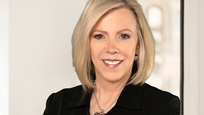 Becky Kuhn Headshot