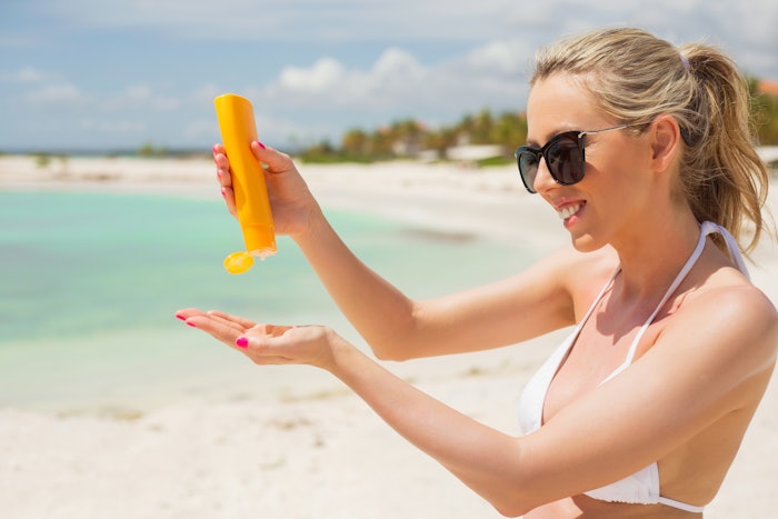 Dreamstime M 64108813