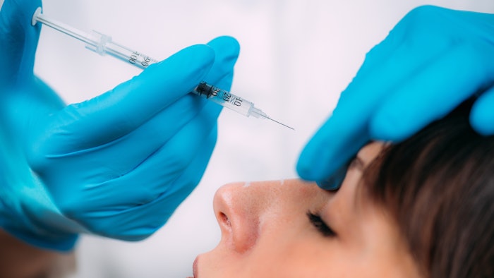 Researchers used ultrasonography image scanning to track the course and location of vessels in the glabella region.