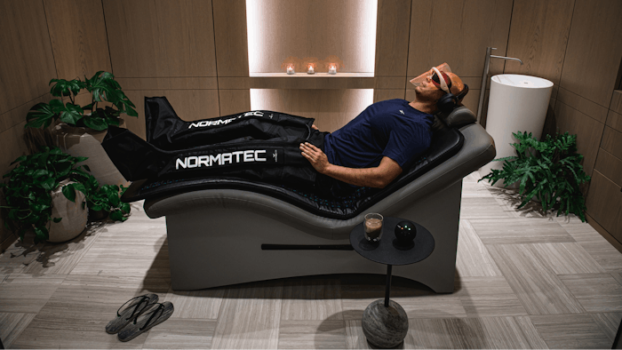 The biohacking treatment at Fairmont Spa Century Plaza features the Oakworks Curva Lounger and its new technology.