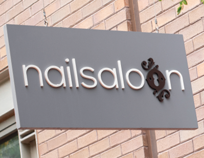 nailsaloon sign / Courtesy of NAILSALOON