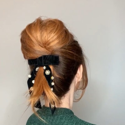 Nail this voluminous bun for your clients.