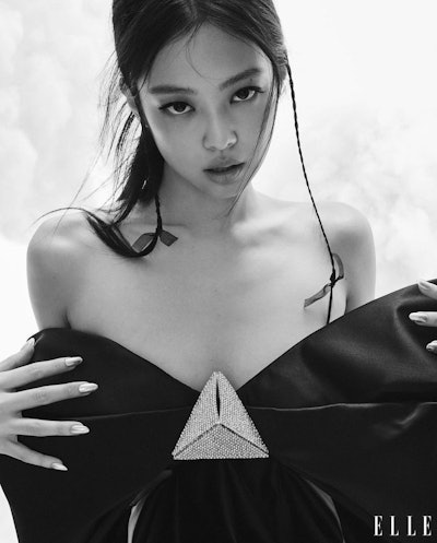 Blackpink's Jennie Kim in the December 2022/January 2023 issue of Elle magazine