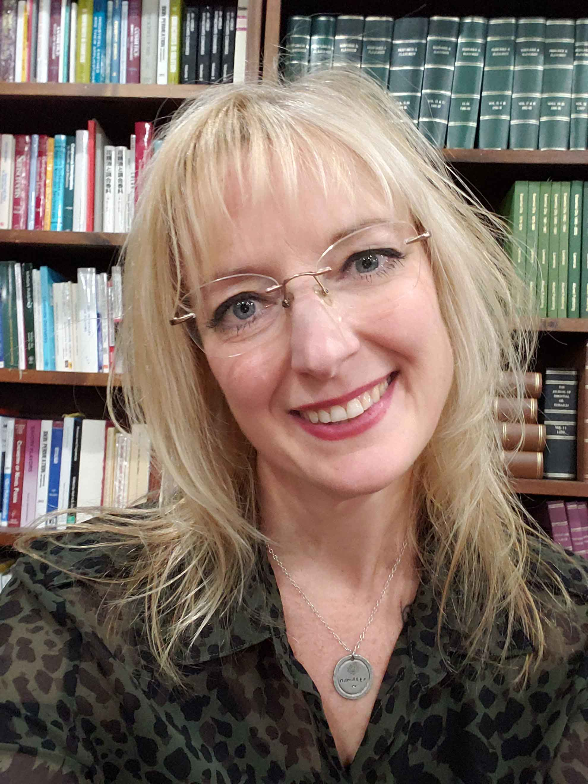 Rgrabenhofer 2023headshot Library 20221208 133230 (2)