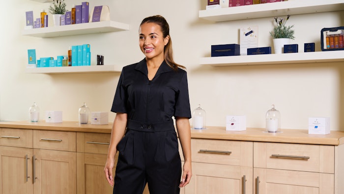 Fashionizer Spa & Aromatherapy Associates Renew Partnership for Unique Spa Uniforms