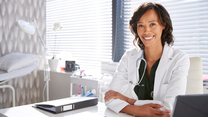 ASDS Partners with La Roche-Posay to Offer Mentorship Program for New Dermatologists