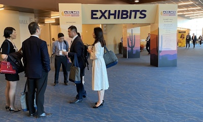 The exhibit hall center stage featured sessions and workshops featuring the latest product innovations, industry expert advice, device demonstrations and more!