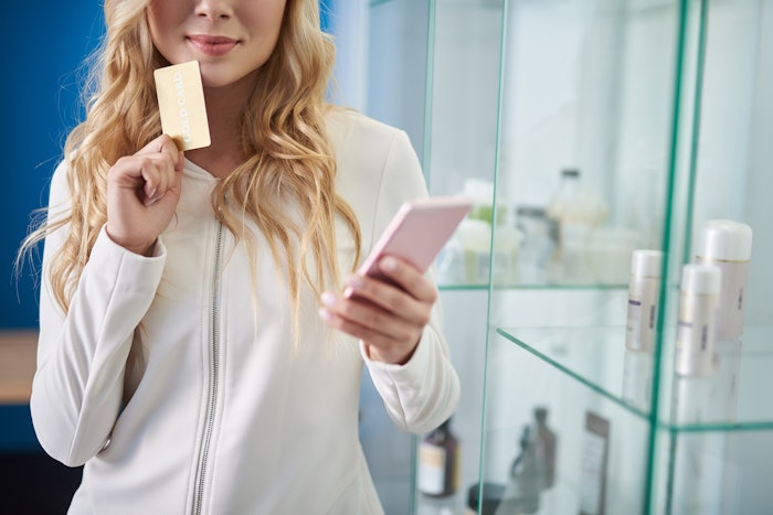 85% of readers want to know the latest patient financing options to attract clients to their practice! Here are five ways the latest patient financing innovations can help draw clients to your practice.
