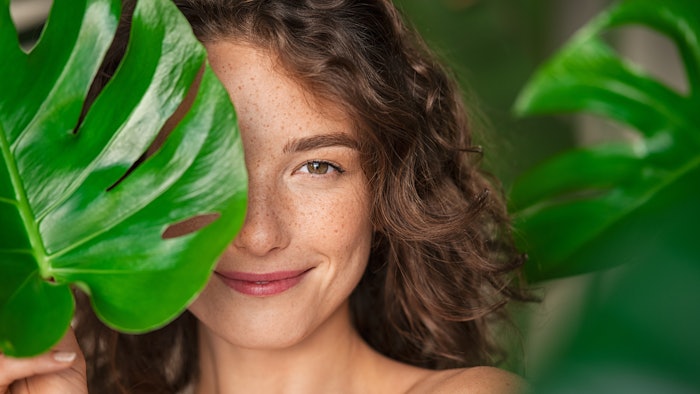 9 Continuing Education Courses that Dive Deep Into Nature's Impact on the Beauty Industry