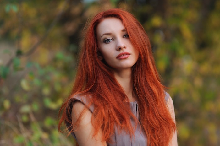 Cosmo Prof Pro Artist Jon Carlos De La Cruz shares his intel and predictions for clients’ fall hair colors and shades ahead of the season.