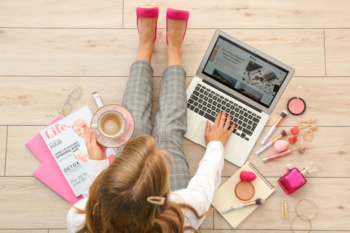 88% of readers prefer print magazines over digital! Find out how to access both print and digital versions of MedEsthetics below, so you can choose which works best for you.