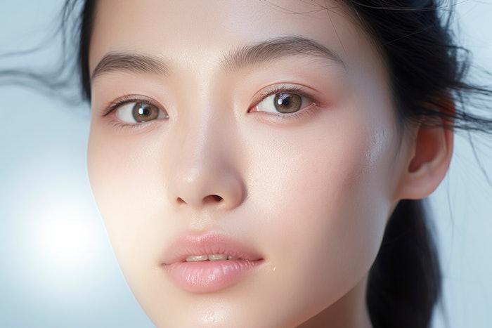 All participants in an efficacy stated in a questionnaire that their skin texture was improved when using a formulation comprising the new ingredient, while 90% reported that their skin felt smoother and 88% said that their pores appeared to be tightened.