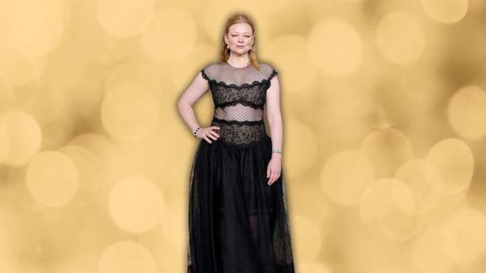 Celebrity hairstylist Kylee Heath used PHYTO to achieve Sarah Snook’s elegant look at tonight’s Golden Globes Awards.