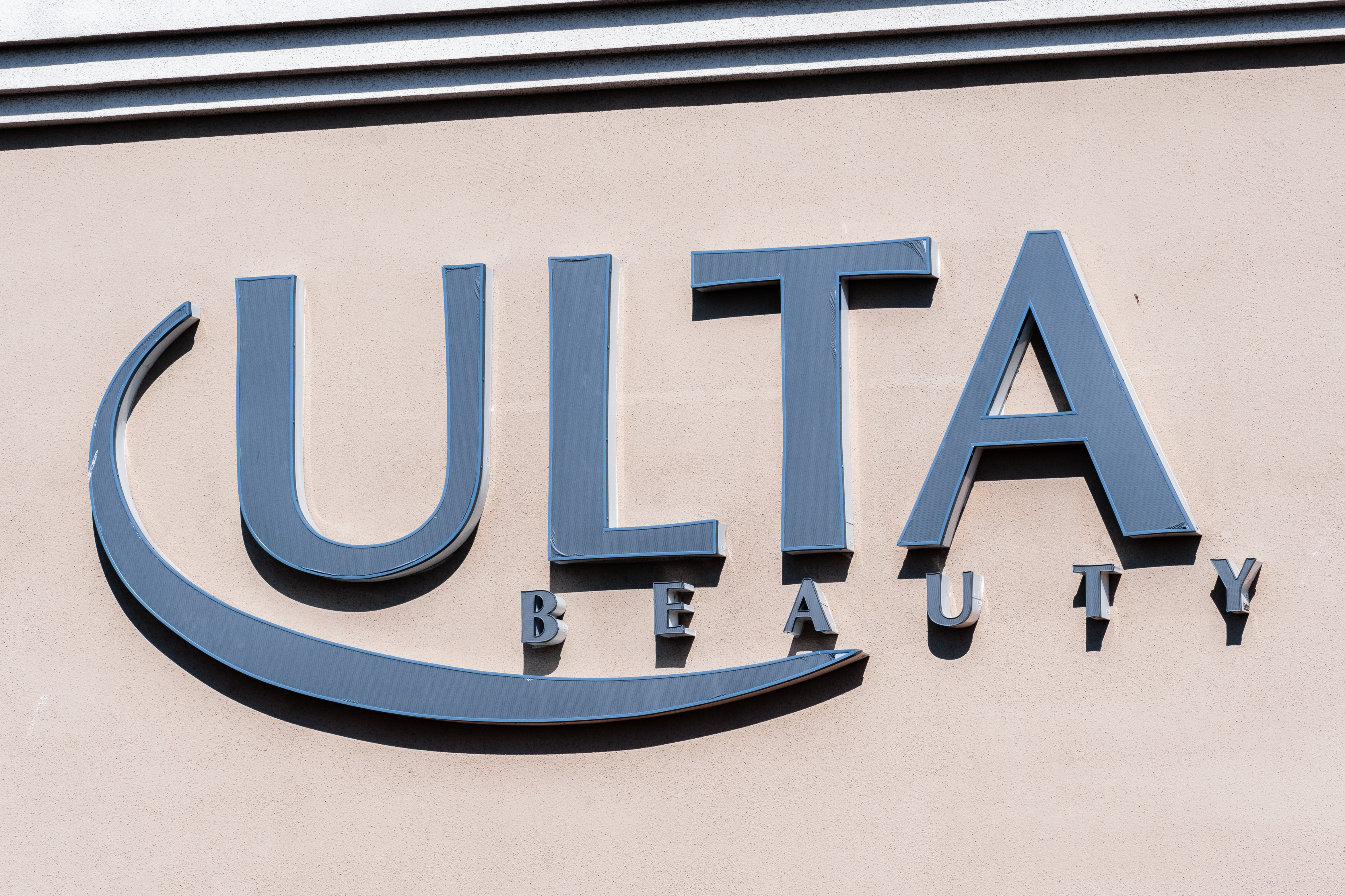 Ulta Beauty Teams Up with Rokt to Enhance the Shopping Experience for the 2024 Holiday Season.