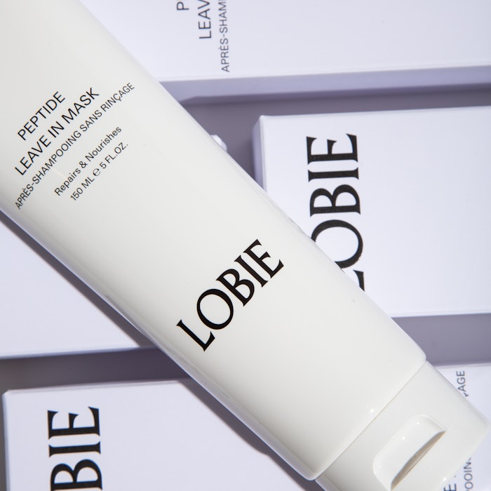 Lobie’s founder and CEO, Anastasia MacKay, is frequently featured on the brand’s Instagram channel, showcasing to the online community each step of Lobie’s development and brand journey, further fostering trust and loyalty within the consumer market.