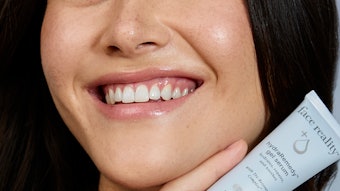 Face Reality HydraRemedy Gel Serum focuses on hydration to strengthen its barrier and support the skin microbiome for acne-prone skin.