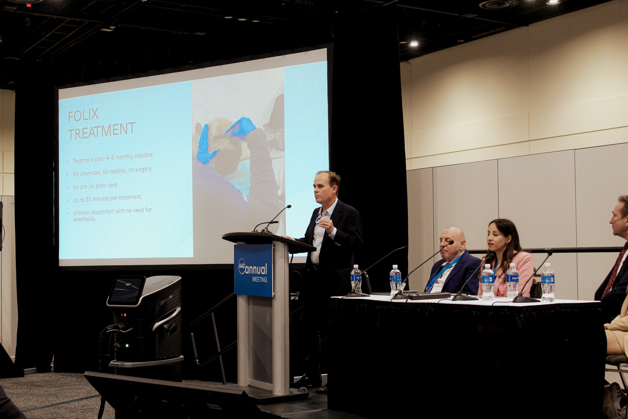 FoLix being presented at AAD 2025.