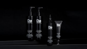 In the Exo-Grow collection is a HLA-G ComplexA, a biomimetically synthesised, human-recognizable exosome sequence is completely free of human components. This advancement in regenerative aesthetics prevents the body from rejecting synthetic exosomes to overcome the “plateauing effect” that occurs with prolonged use.