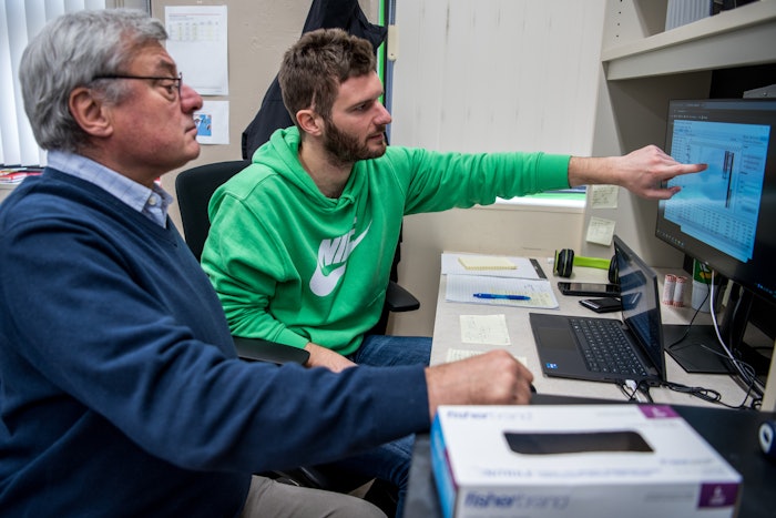 Professor John Sedivy works with Alberto Caligiana in the Sedivy Lab in the Center on the Biology of Aging.