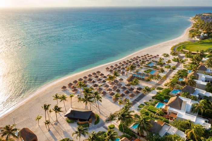 This retreat features KNESKO rituals led by Lejla Cas, sound healing under the stars, mindfulness sessions and an exclusive Fairmont KNESKO Crescent Moon body treatment.