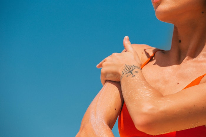 Big Kelp Flex harnesses the regenerative properties of seaweed instead to create a superabsorbent ingredient that efficiently suspends particles in mineral sunscreens.