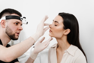 Surgeons are increasingly using customized techniques—like hybrid rhinoplasty and advanced imaging tools—to enhance nasal features while preserving ethnic identity.