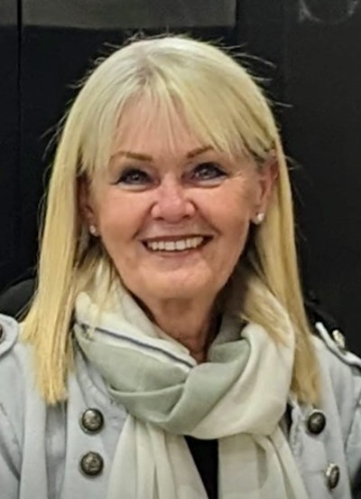 “When it comes to shelf appeal, design is everything and at ICONS America, our in-mold labeled (IML) tubes provide brands with a powerful canvas to showcase stunning designs, incorporating multiple finishes and decoration effects, from shoulder to crimp,” says Sue Nichols, ICONS Group CEO.