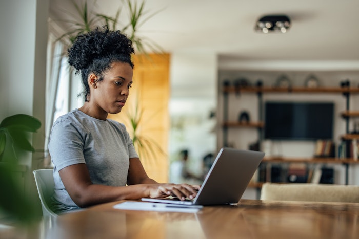 Beauty Rep connects aesthetic practices with brands through shared product education, analytics and communication tools.