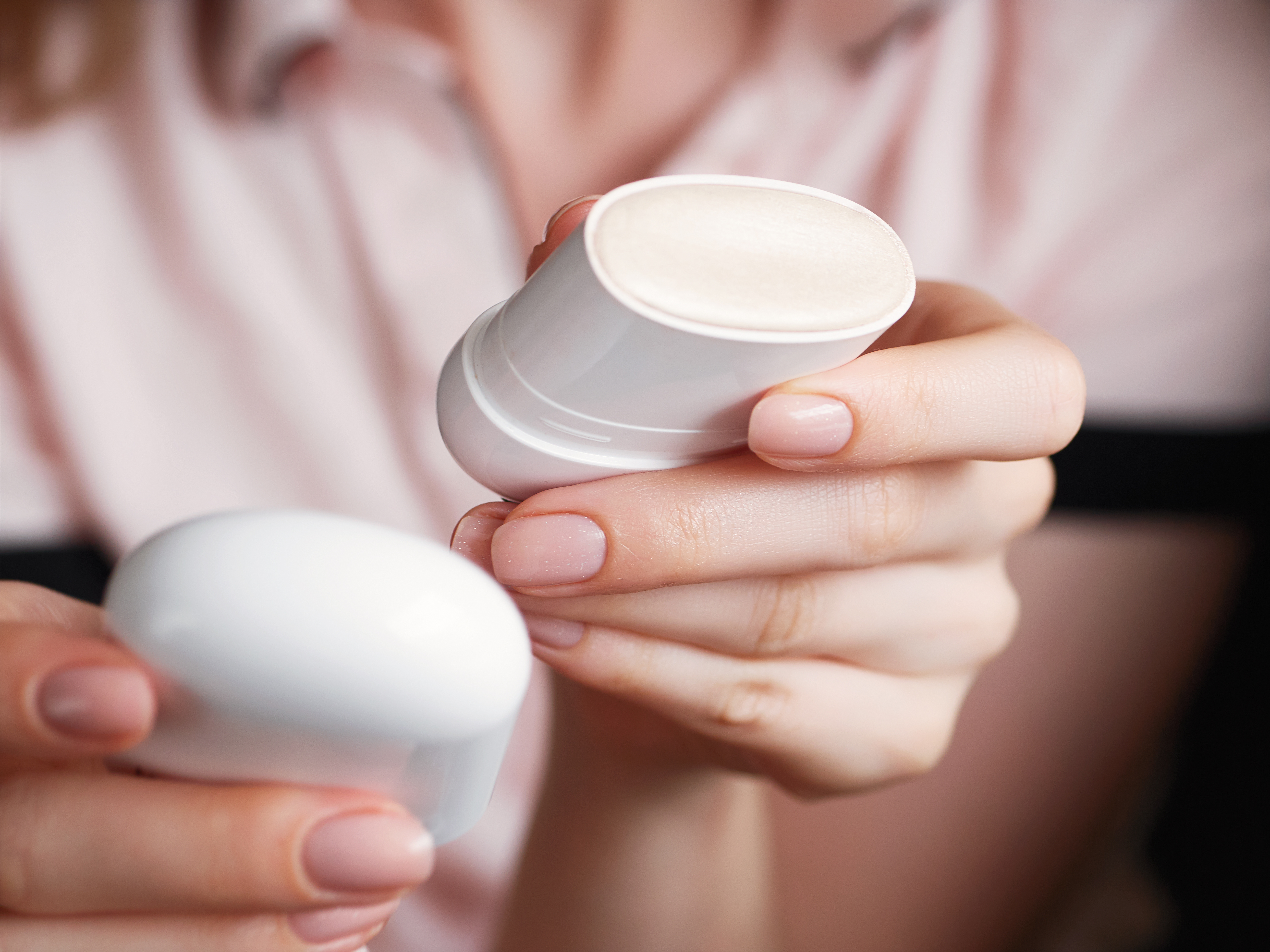 The material enables measurable improvements in scent duration and performance across fine fragrance and functional formats, including hair care, body care and deodorants, without compromising formulation flexibility or sustainability targets.