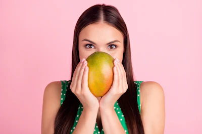 “Mangiophelin is a patented polyphenol-rich extract derived from immature dry mangoes (Mangifera indica), standardized to a minimum of 10% polyphenols and 1% mangiferin,” says Shaheen Majeed, global CEO and managing director, Sabinsa. “Rather than blending multiple extracts at variable concentrations and accepting the inevitable dilution of efficacy that follows, we have engineered a single, tightly controlled polyphenol matrix that delivers consistent, high-concentration activity across all nine aging targets simultaneously.”