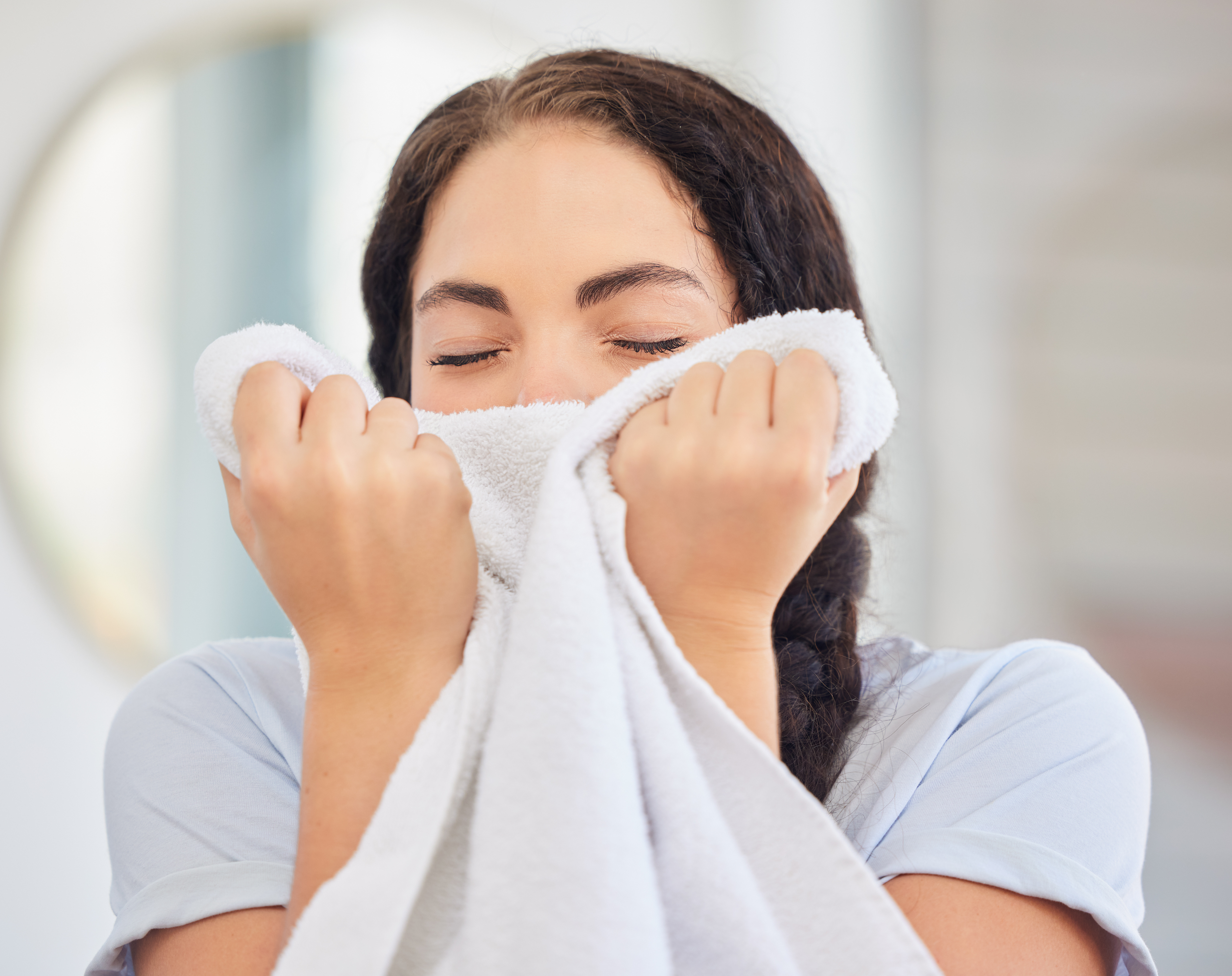 By modulating olfactory receptors with specific antagonist or agonist molecules, fragrance houses can tailor the bloom and lastingness of a scent within complex chemical bases like laundry detergent or hair care with mathematical accuracy.