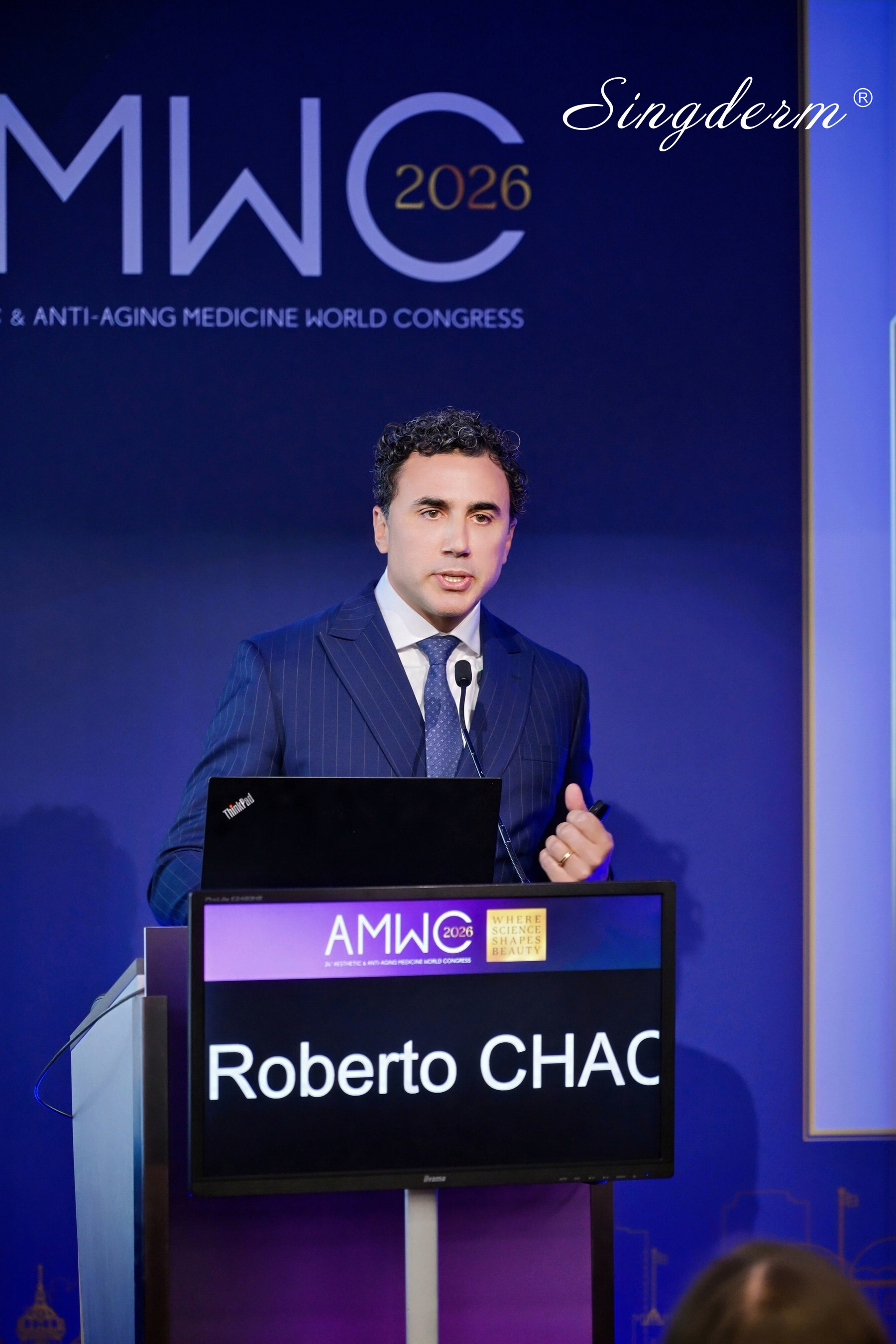 Dr Roberto Chacur