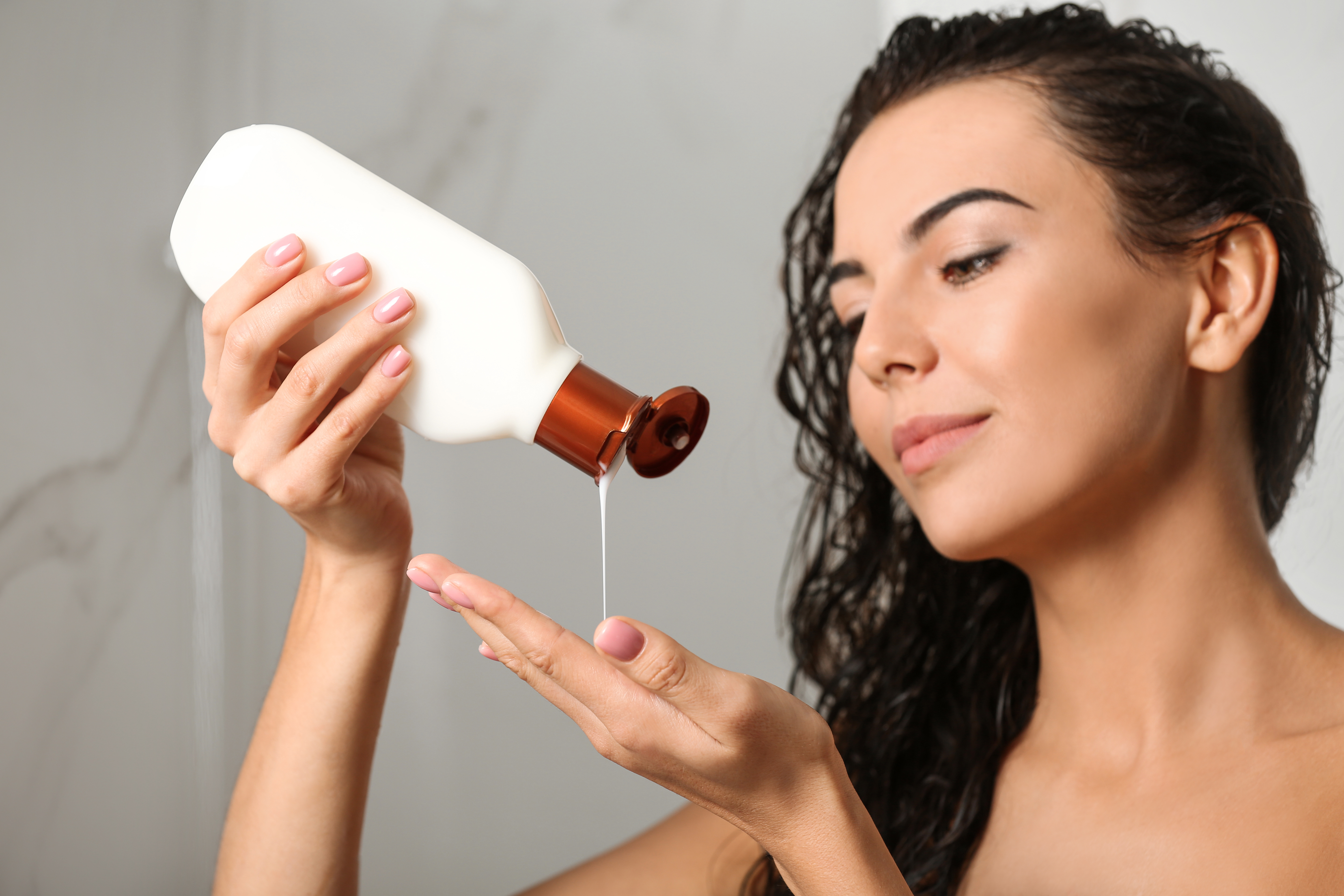 For developers, the ingredient brings a tightly defined value proposition: ultra-low use levels for cost efficiency, targeted performance at neutral pH, compatibility across rinse-off and select leave-on formats, and a powder format that simplifies handling and dosing.