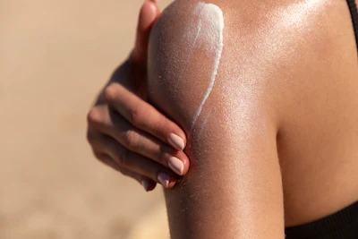 G-Block UV-Grade dispersions from Applechem, part of Solabia Group, are a line of natural sunscreen ingredient systems designed to address one of the core formulation challenges in mineral SPF: achieving high transparency while maintaining broad-spectrum protection and strong SPF performance.