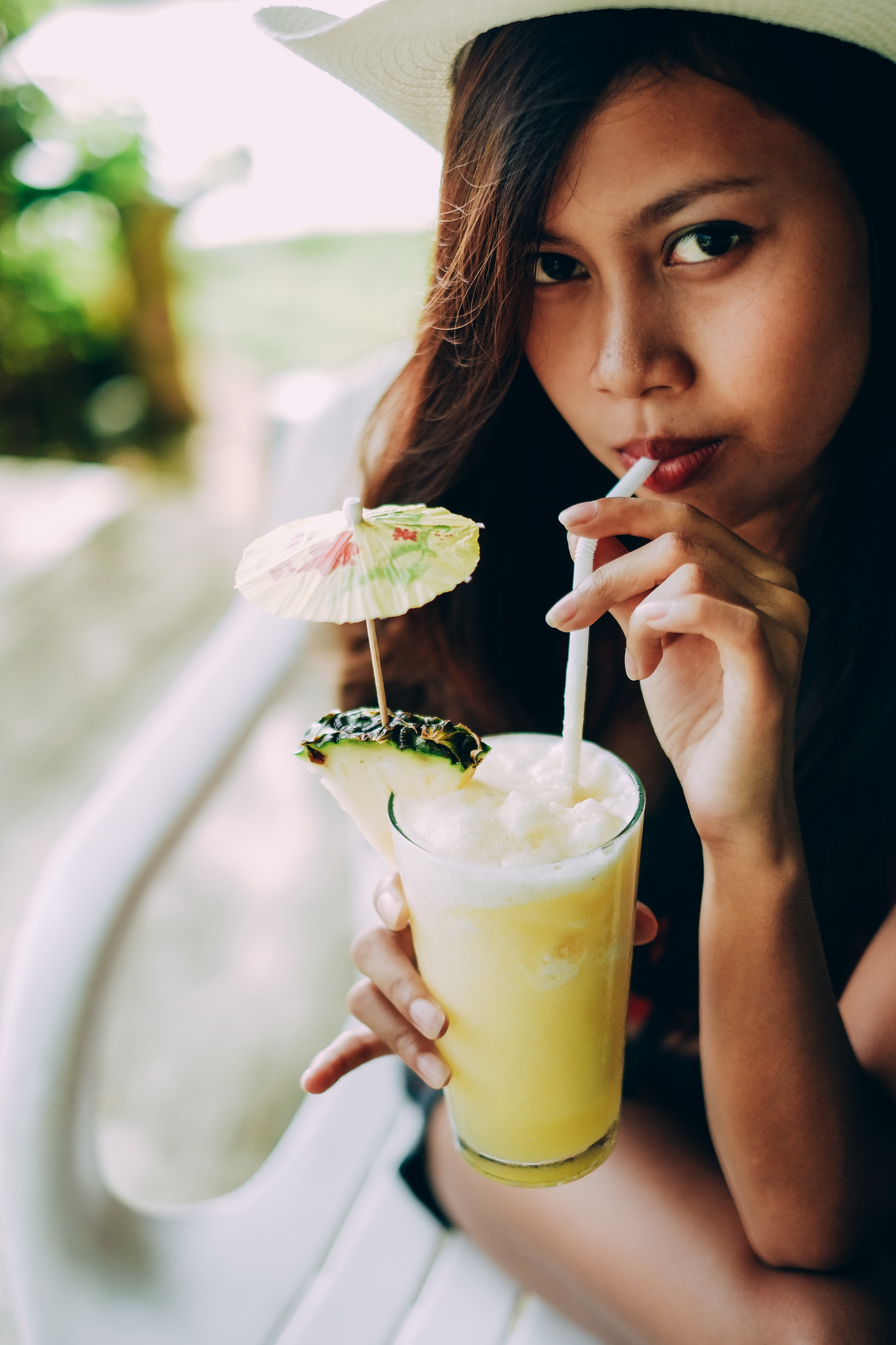 Robertet&rsquo;s Colada Extract is a highly versatile ingredient that translates the sensory richness of coconut into a refined olfactive profile&mdash;shredded coconut, creamy and toasted nuances, juicy fruit facets, and a subtle pineapple flesh note evoking a natural pi&ntilde;a colada impression.