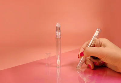 Among ICONS America's featured innovations was its Jelly Applicator collection, which uses soft silicone tips to create a gel-like application experience.