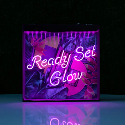 Berlin Packaging’s design and innovation teams helped develop Beauty Blender’s “Ready Set Glow!” influencer kit, demonstrating how packaging can be designed with digital discovery in mind.