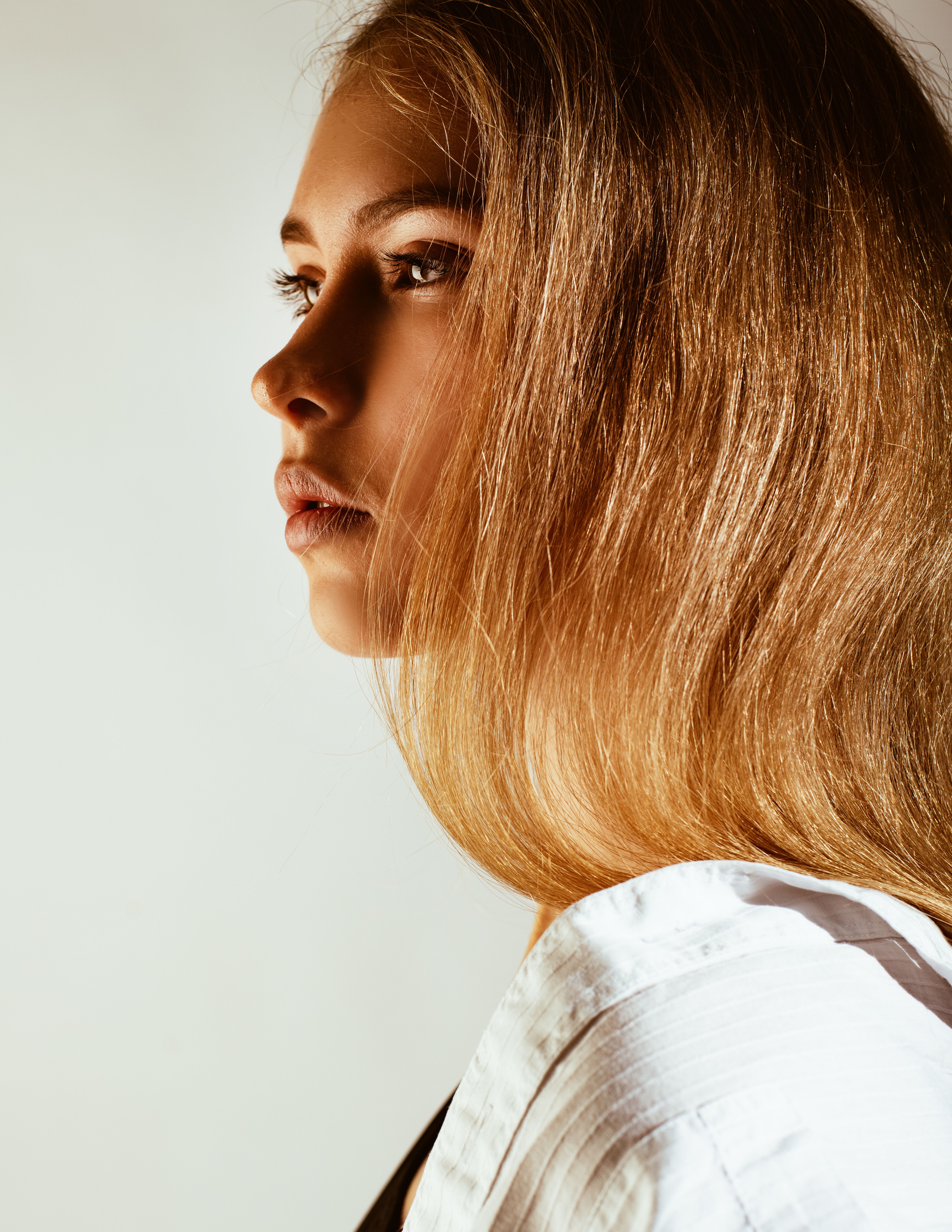 Prestige hair care is growing on both dollars and units, while mass shoppers are tightening their budgets, making value, format and performance the new battlegrounds.